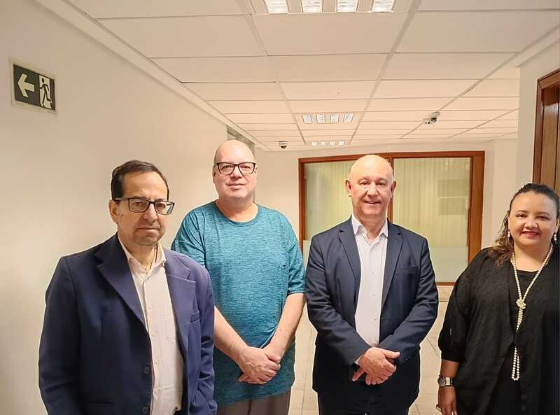 VISITA AO PRESIDENTE DA ALRS E REUNIÃO DE DIRETORIA ADM-RS